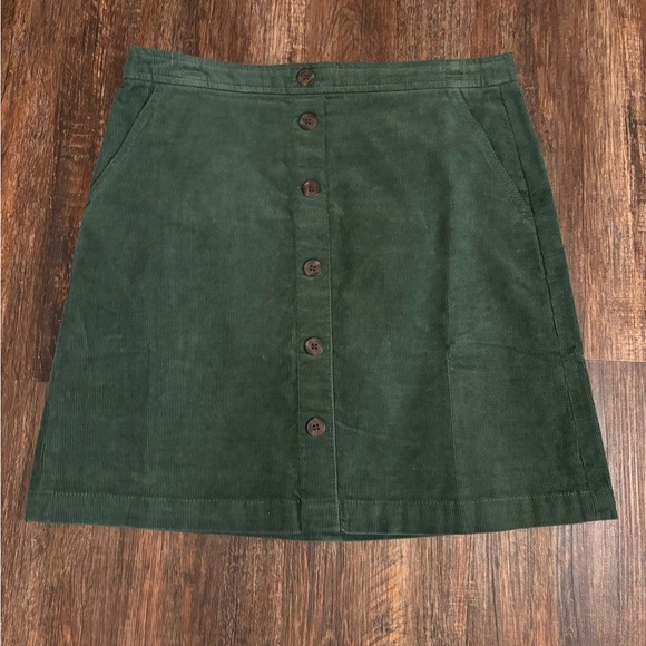 J. Crew Green A-Line Corduroy Skirt Casual - Picture 1 of 3